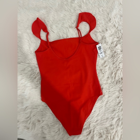 NWT Aritzia Wilfred PERRIN BODYSUIT - Picture 3 of 6